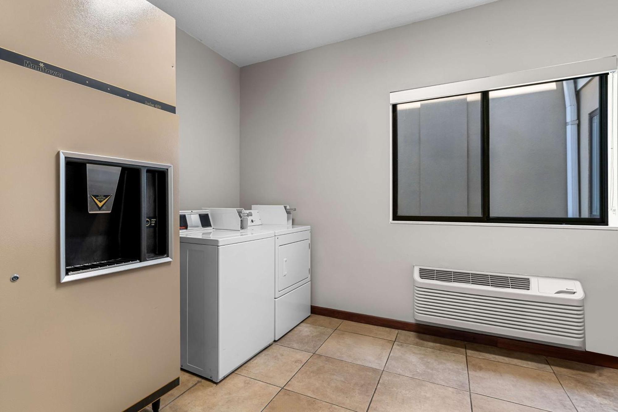 Best Western University Inn Urbana Εξωτερικό φωτογραφία
